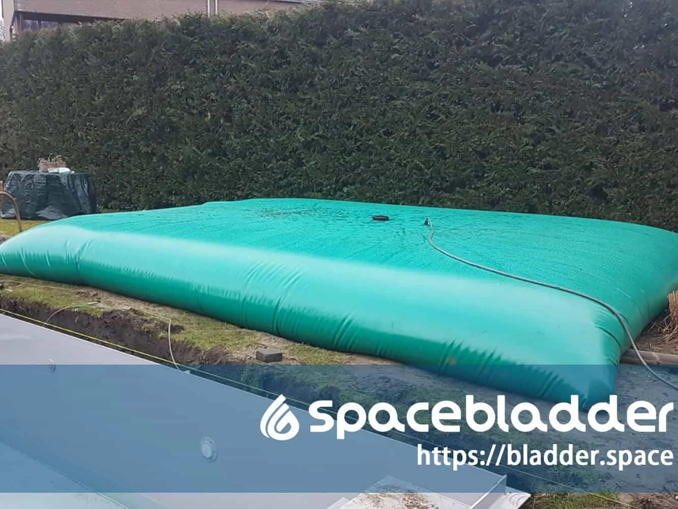 Pool-Solution-Water-Tank-Water-Storage-Tank-For-Swimming-Pool-Repair-1