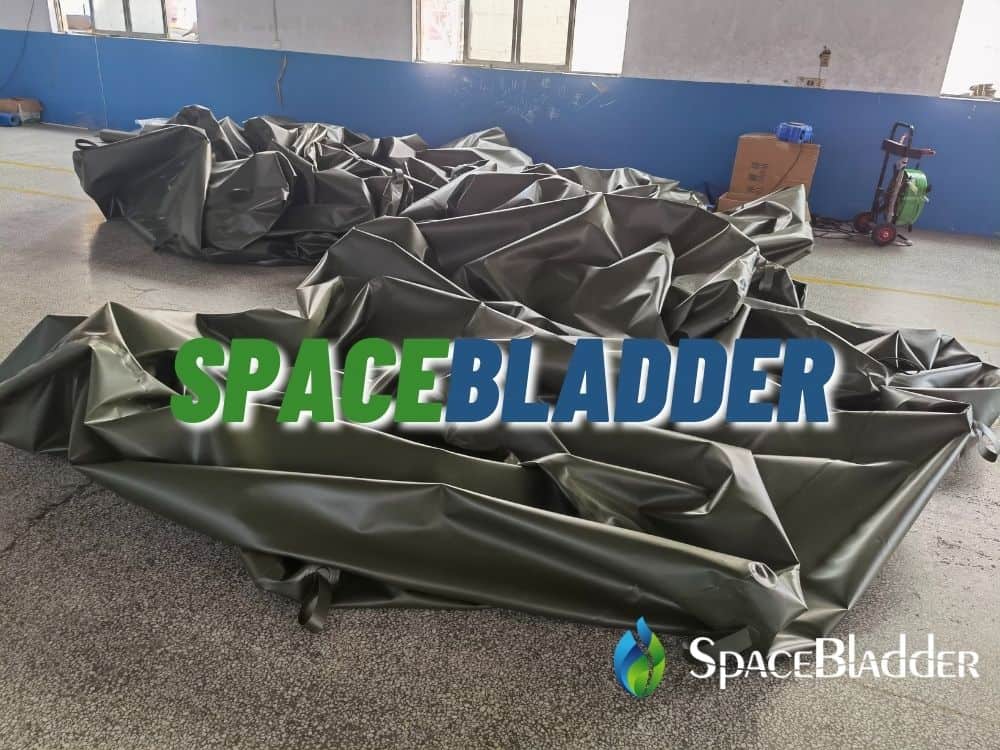 production picture of 40kl square shape bladder tank