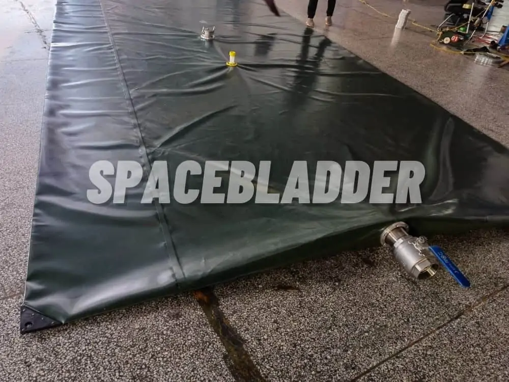 Spacebladder 20000L Collapsible PVC Pillow Shape Water Tanks In Hongkong